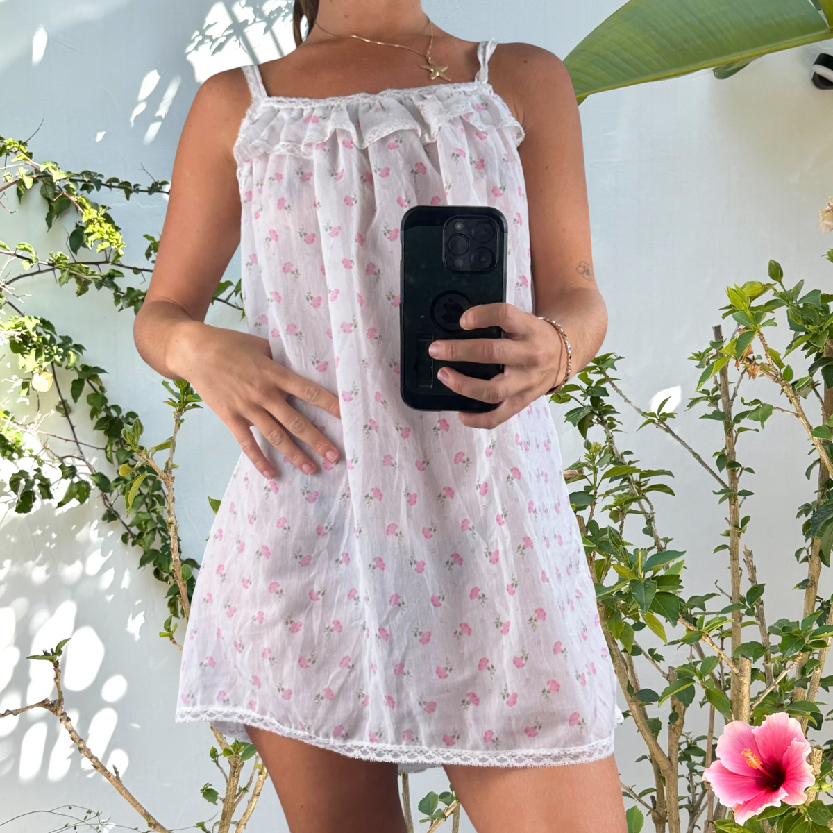 Vintage 2000’s soft floral mini dress